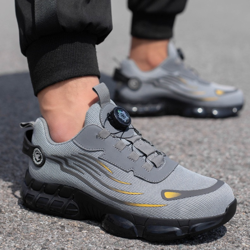 Safety Shoes for Men with Slip-Resistant Sole, Ergonomic Design, Lightweight Comfort, S3 Protection, Black and gray Options
