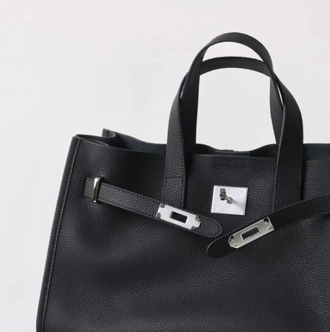 Soft &amp; Structured Women’s Crossbody Bag - Top-Handle Silhouette, Pebbled Cowhide Leather, For Everyday Urban Use