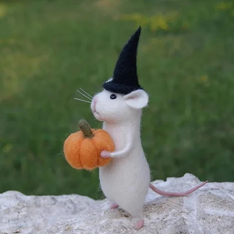 Handcrafted Felt Pumpkin Mouse Ornament - Unique Seasonal Decor for Halloween &amp; Christmas Celebrations