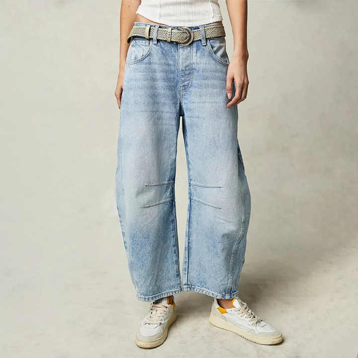 Comfortable &amp; Relaxed women’s wide-leg jeans – loose fit, denim, for everyday wear