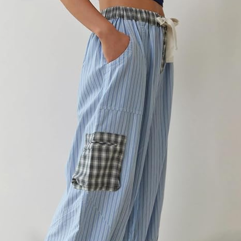 Breathable women’s pajama set – fitted striped design, 100% polyester, for relaxed nights