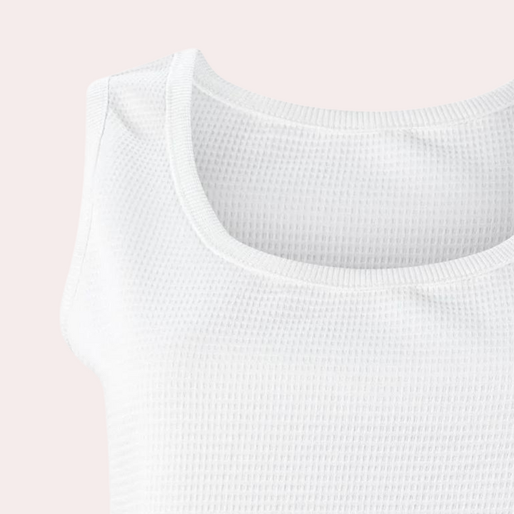 Breathable women’s tank top – casual fit, soft cotton, for everyday wear