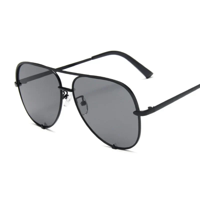 Vintage Aviation Sunglasses for Women - Designer Retro Shades, Gradient Mirror Fashion