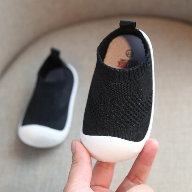 Breathable Anti-Slip Baby Walking Shoes, Lightweight Flexible Design for First Steps, All-Season Comfort