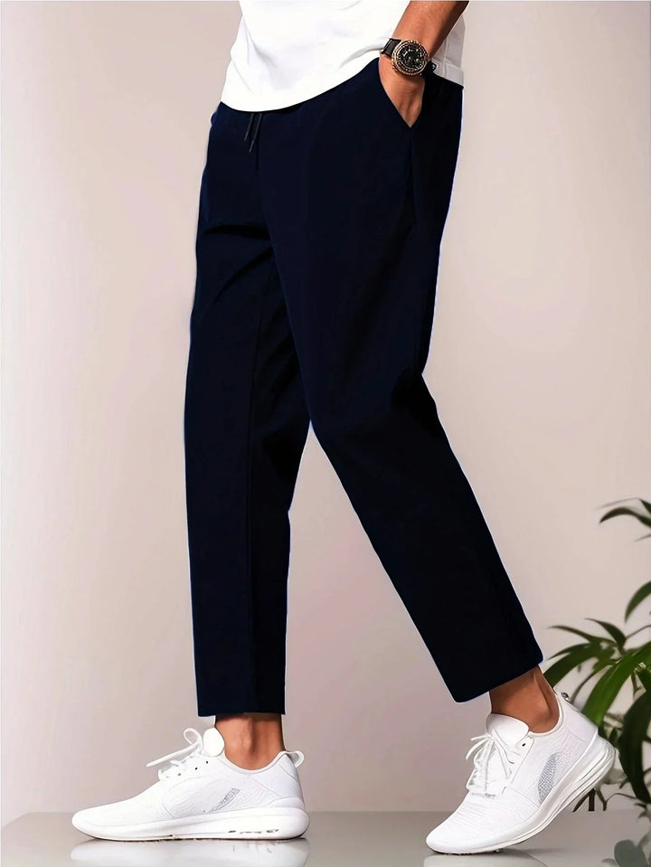 Lightweight &amp; casual men’s Pants – comfortable fit, breathable fabric, for everyday wear