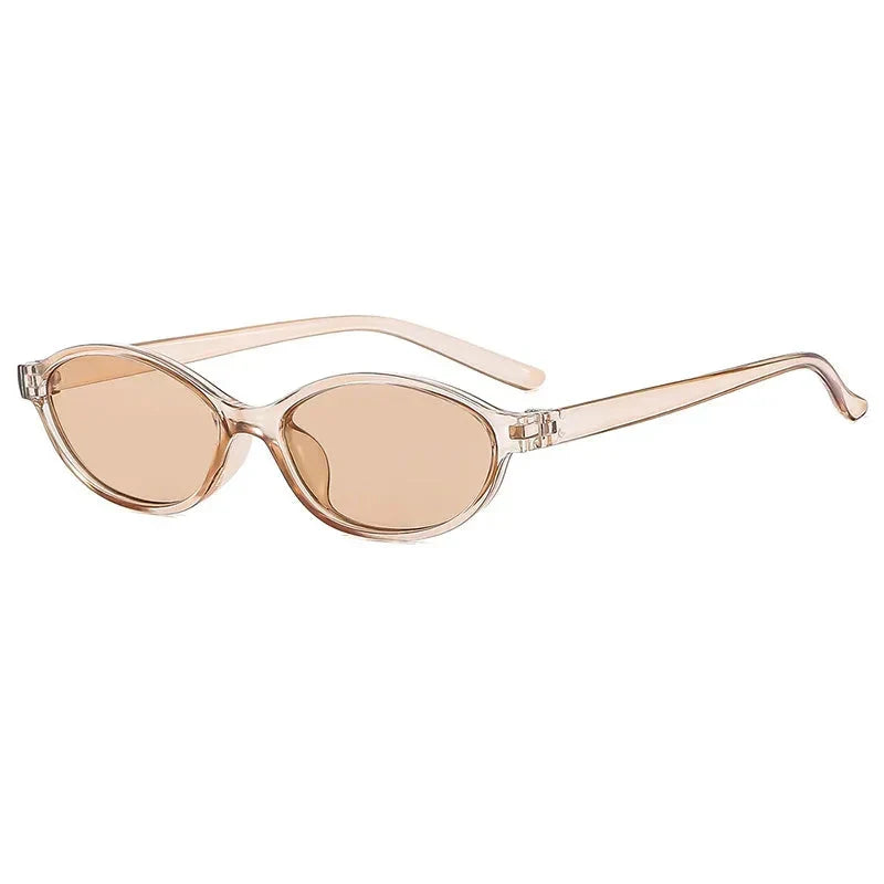 Lightweight women’s sunglasses – retro oval design, leopard print, for everyday wear