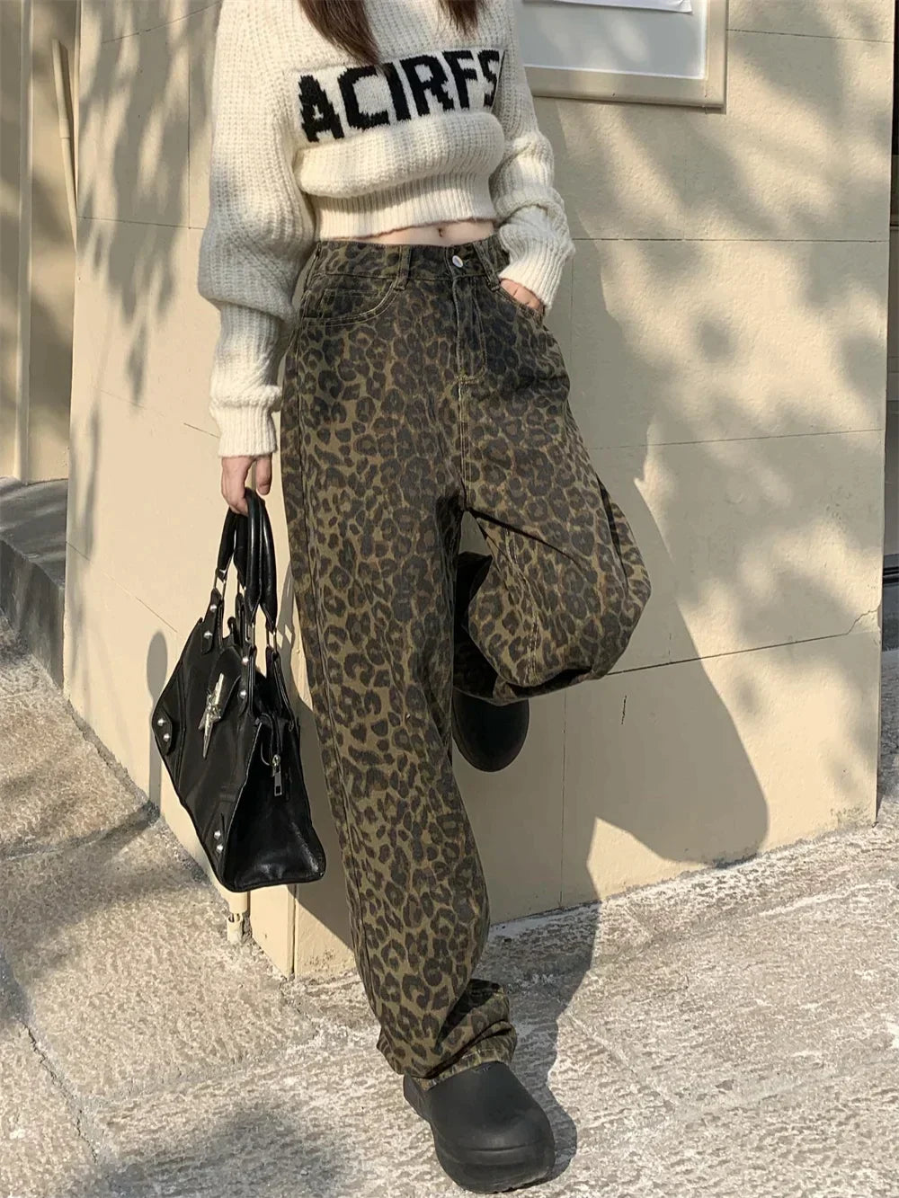 High-Waisted Leopard Print Wide Leg Jeans for Women, Trendy Fit in S-XXL Sizes