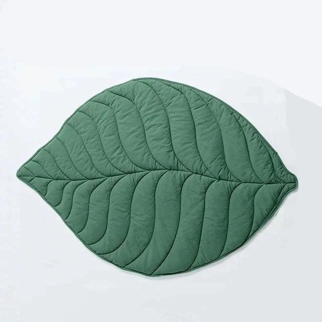 Fashion Creativity Leaf Heart Shaped Blanket Carpet for Child Pet Cat Dog Mat Home Decor