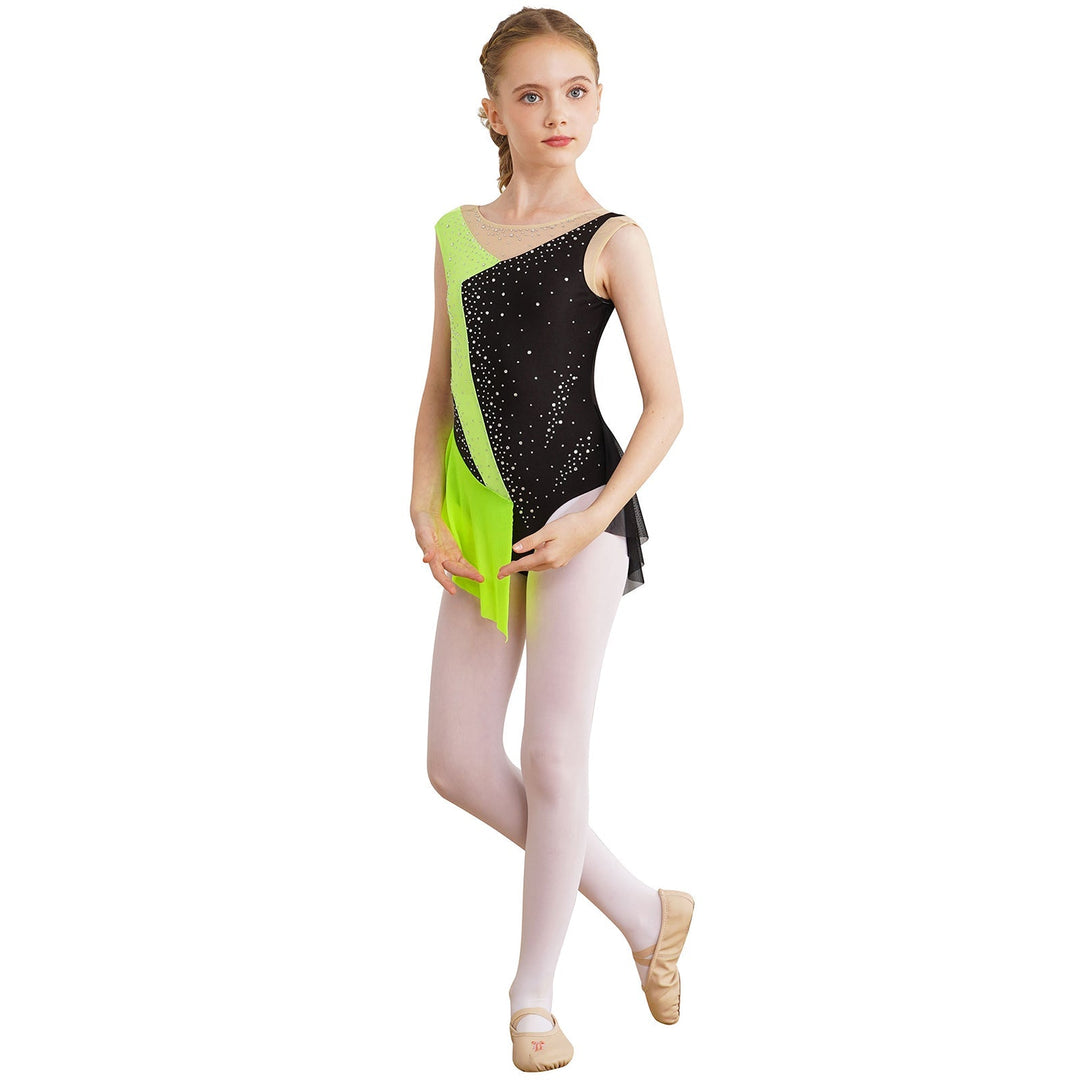Stretchy girls&