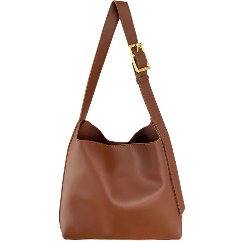 Crossbody Bag Large Capacity Bucket Bag Fall 2026 Trend Versatile Everyday Carry