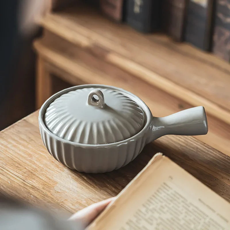 Ceramic Single Handle Bowl With Lid Japanese Style