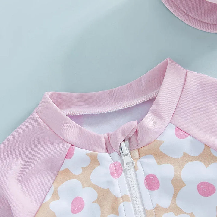 Lightweight Durable Toddler Girl Rash Guard Swimsuit - Long Sleeve Floral Flamingo Print, Polyester Elastane, Beachwear