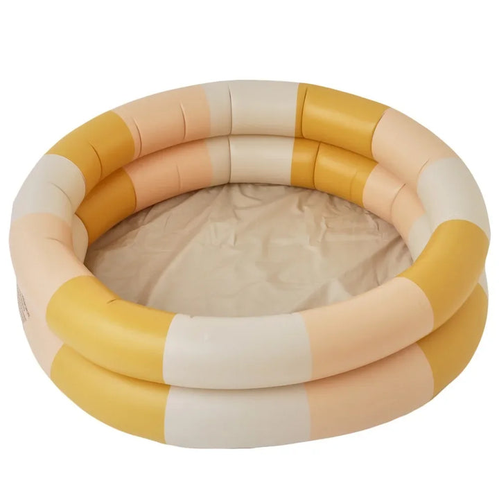 Inflatable PVC Ocean Balls for Kids - colourful Summer Pool Toys for Garden and Courtyard Play