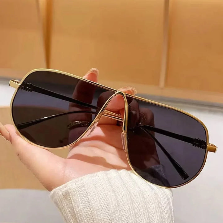 Sunglasses Oversize Square Gradient Alloy Frames Vintage Driving Shades Fall 2026 Casual Everyday Look