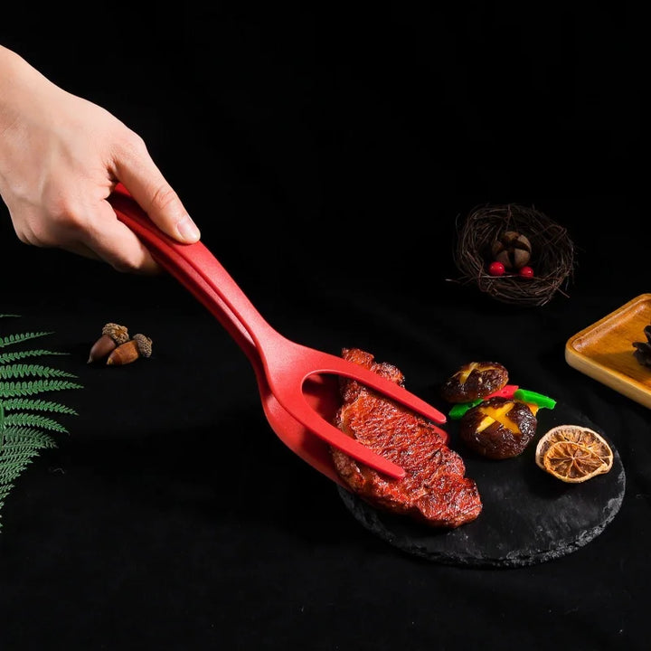 Pancake Flipping Shovel and Fried Egg Clip Kitchen Tool
