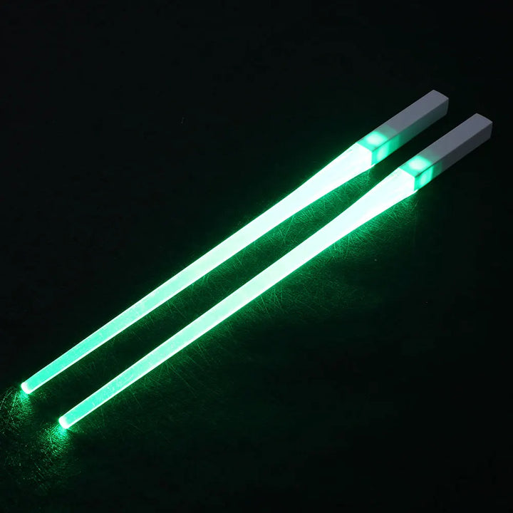 LED Luminous Lightsaber Chopsticks - Light Up Star Wars Party Tableware, Fun Kitchenware for Kids