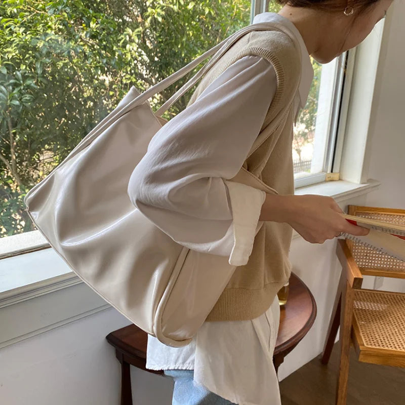 Tote Bag Texture Large Capacity Everyday Carry, Commuting Friendly Autumn Winter 2026 Trend