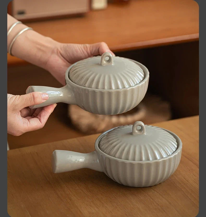 Ceramic Single Handle Bowl With Lid Japanese Style