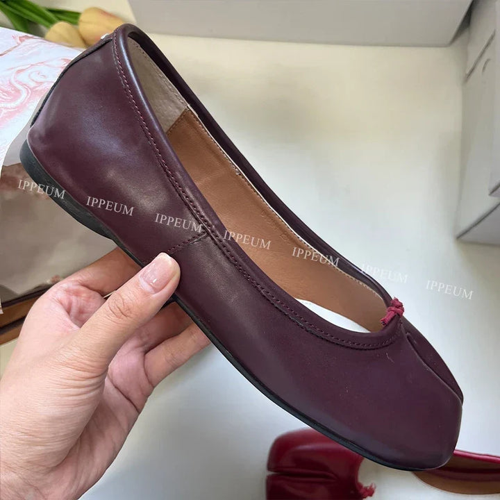 Lightweight Womens Split Toe Ballet Flats - Mary Jane, PU