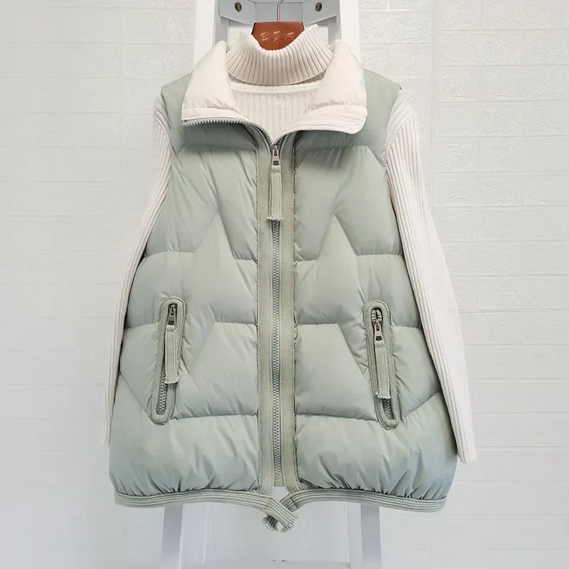 Lightweight Women’s Puffer Vest - Short Relaxed, Duck Down