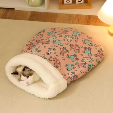 Self Warming Cat Bed - Soft Plush Cat Sleeping Bag for Indoor Cats, Cozy Nest for Small Pets