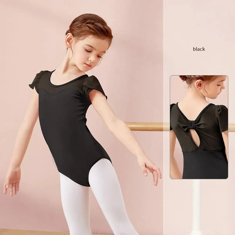 Stretchy girls&