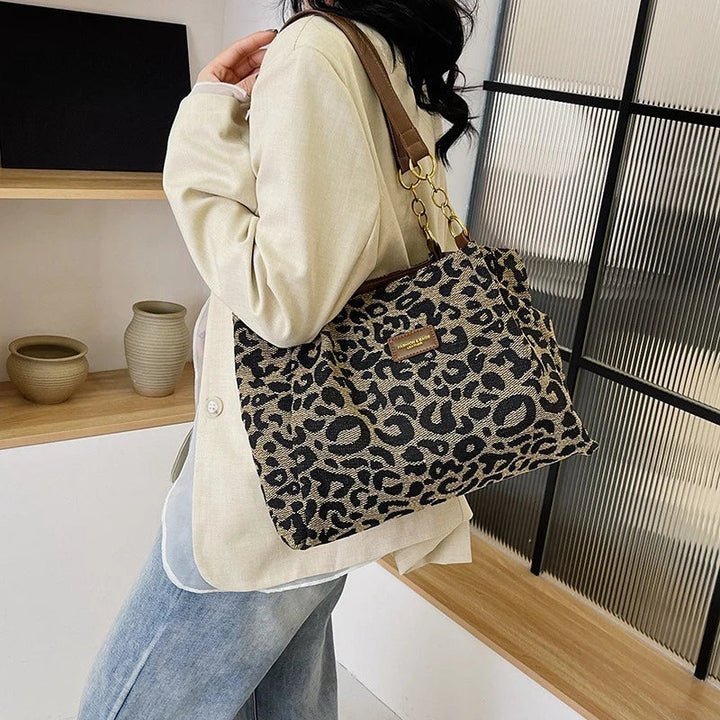 Leopard Print Tote Bag Large Capacity Daily Handbag With Spacious Interior Fall 2026 Trend Gift Idea