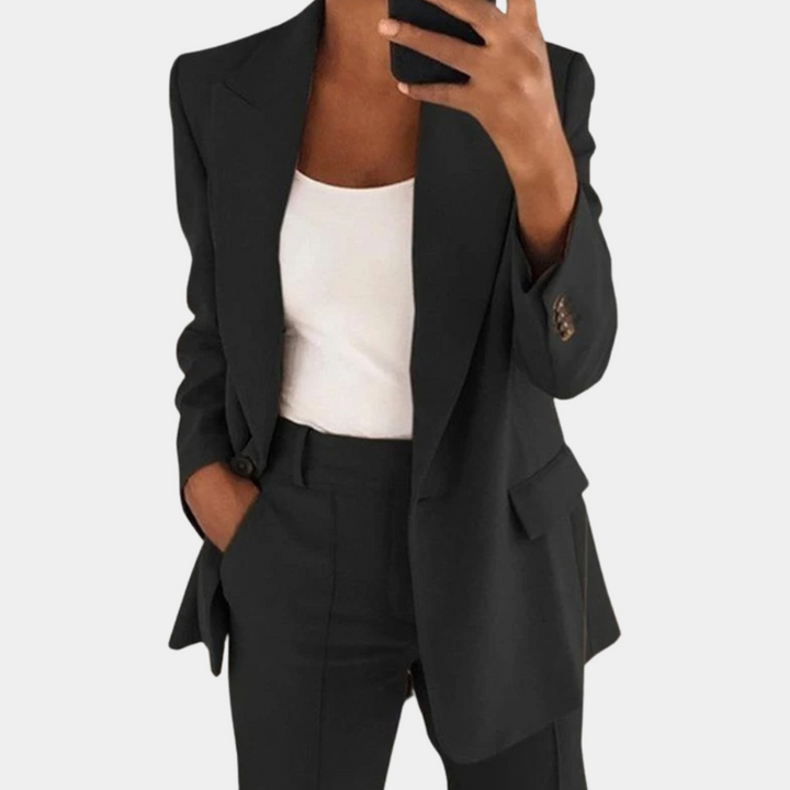 Lightweight women’s suit set – relaxed blazer and Pants, high-quality fabric, for summer occasions