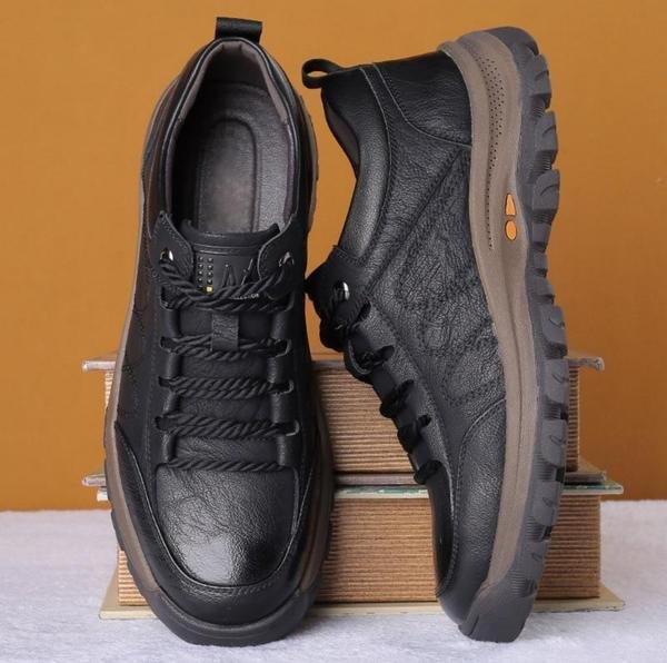 Hand-Sewn Leather Leisure Mens Shoes, Waterproof, Breathable, Ergonomic Insole, Durable Rubber Sole, Comfortable for Outdoor Activities