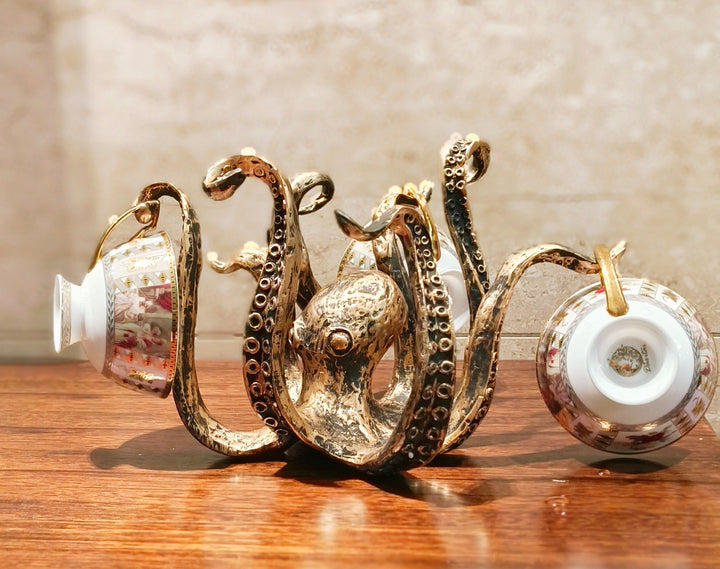Rustic Kraken Octopus Mug Holder – Nautical Coffee Cup Organizer, 8-Mug Capacity