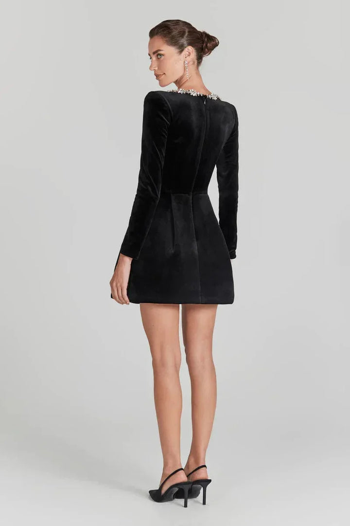Fitted and Flattering Women&